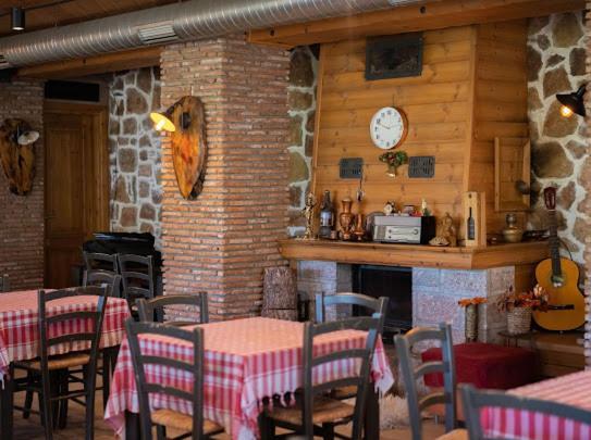 Vila Shen Maria Hotell Voskopojë Exteriör bild