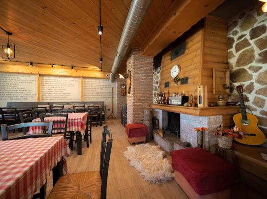 Vila Shen Maria Hotell Voskopojë Exteriör bild
