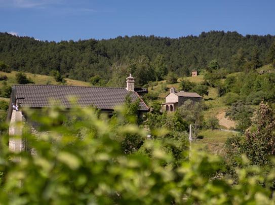 Vila Shen Maria Hotell Voskopojë Exteriör bild