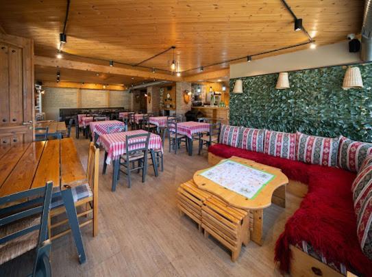 Vila Shen Maria Hotell Voskopojë Exteriör bild